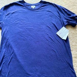 Lularoe Hudson T - Size Large